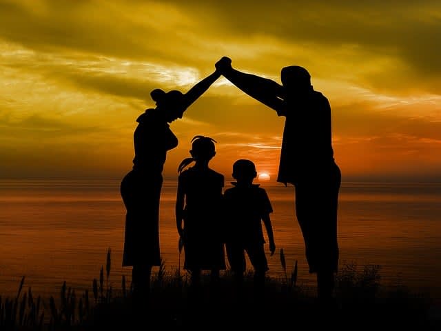 Family sculpture